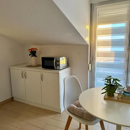 Sara Apartment